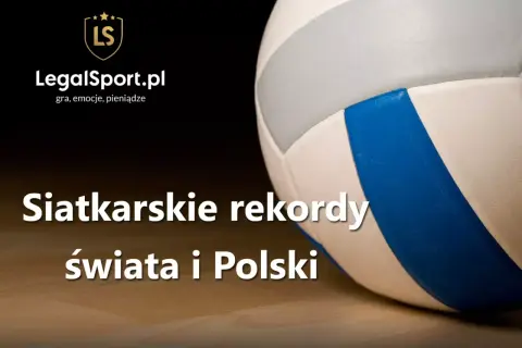 Siatkarskie rekordy świata i Polski. Piłka do siatkówki na drewnianej podłodze.
